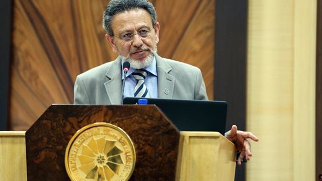 باید به تولیدات غیرنفتی بهای بیشتری می‌دادیم